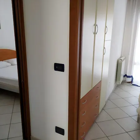 Fides Apartment Rosolina Mare Exterior photo